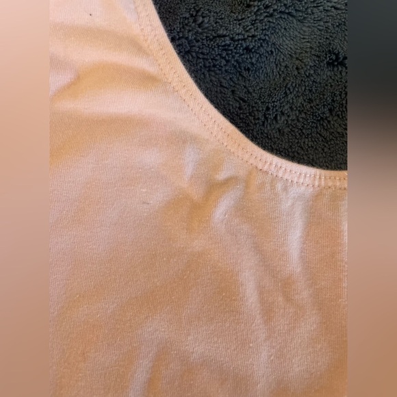 Light pink long sleeve leotard size 6/7 T - Picture 4 of 5